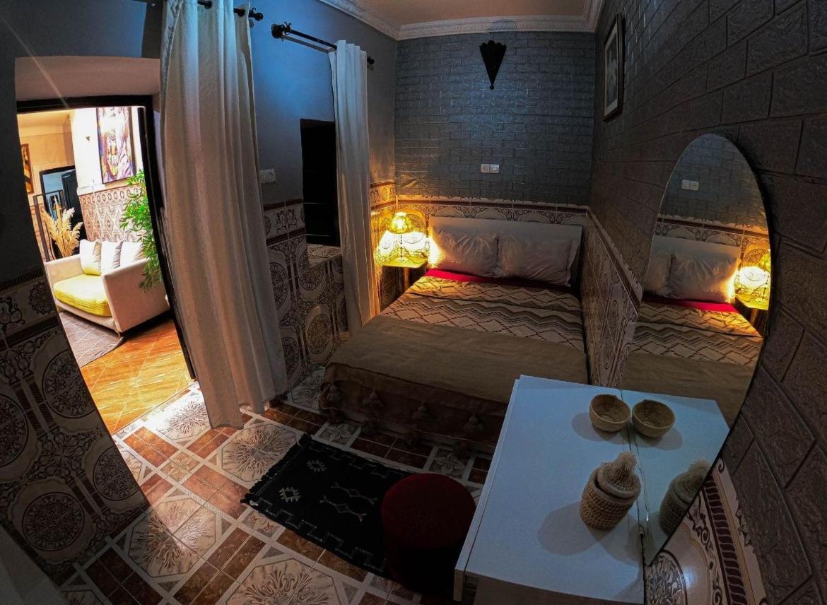 Riad Msholidays Jacuzzi Privatise Marrakech มาร์ราเกช ภายนอก รูปภาพ