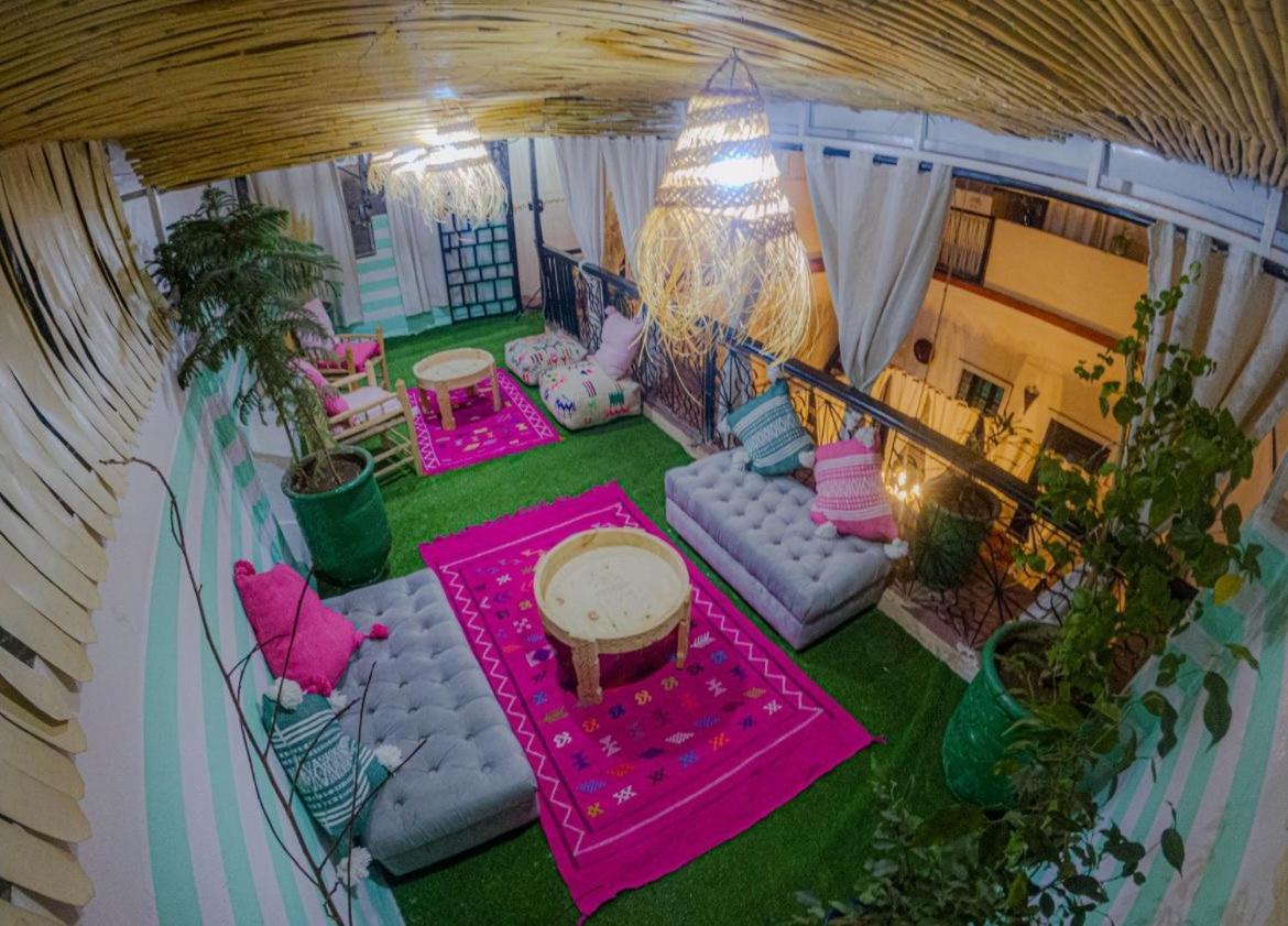 Riad Msholidays Jacuzzi Privatise Marrakech มาร์ราเกช ภายนอก รูปภาพ