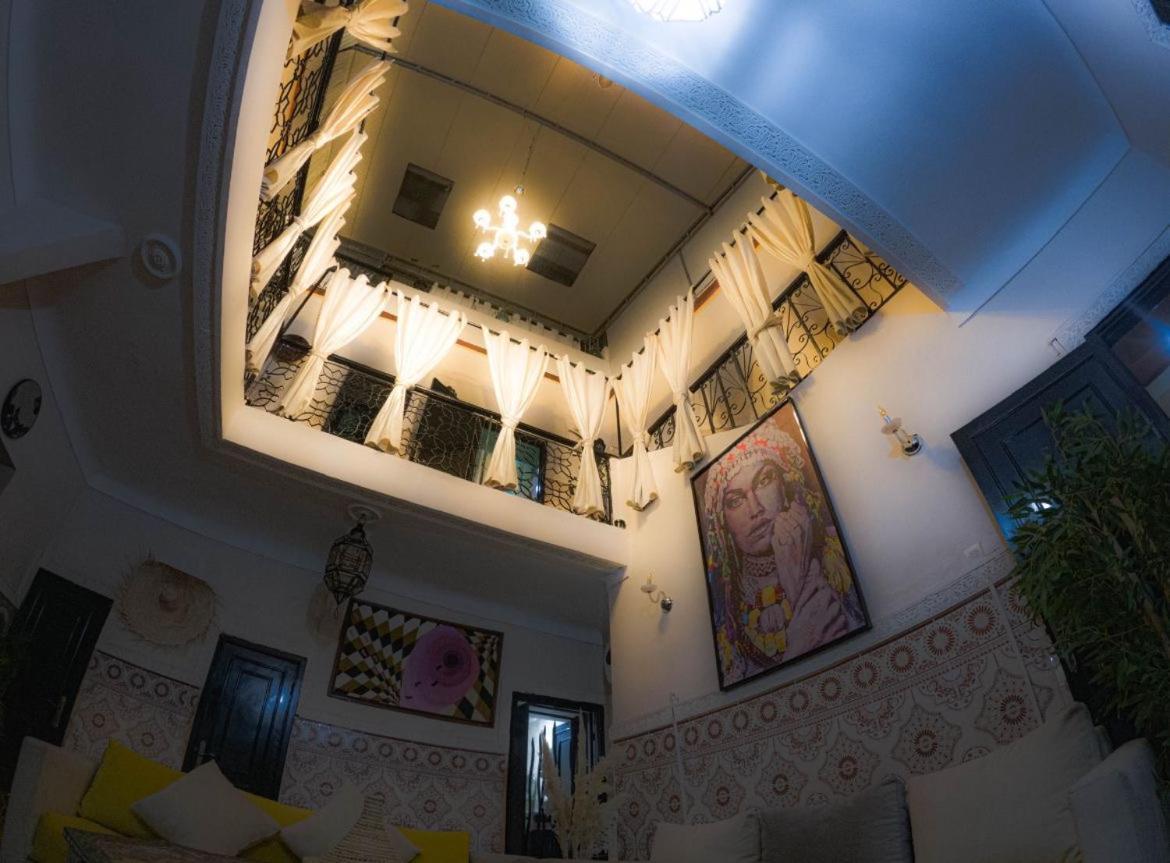 Riad Msholidays Jacuzzi Privatise Marrakech มาร์ราเกช ภายนอก รูปภาพ